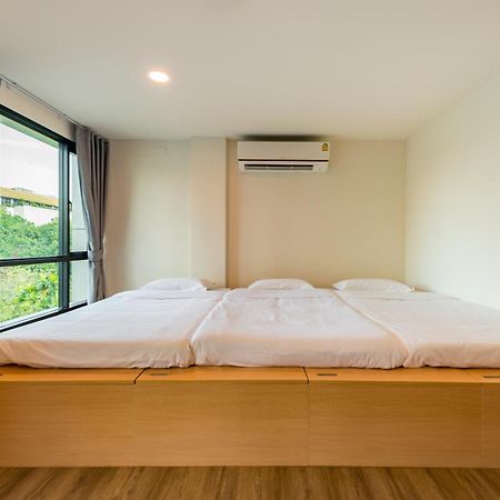 P18 Hotel Банкок Стая снимка